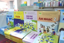 Bảo đảm cung ứng đủ sách giáo khoa mới trước ngày 15.8