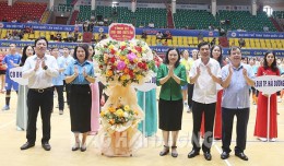 [Video] Hơn 600 cầu thủ tham gia Giải thể thao trong công chức, viên chức, người lao động Hải Dương