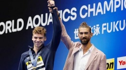 Kình ngư 21 tuổi phá kỷ lục cuối cùng của Michael Phelps