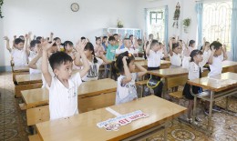 Học sinh tiểu học ở Hải Dương tựu trường sớm hơn năm học trước