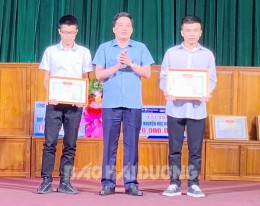 Kim Thành khen thưởng 58 giáo viên, học sinh có thành tích cao
