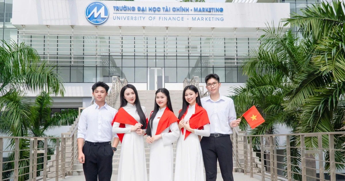 Trường đại học chơi lớn, chi tỷ đồng thưởng Tết Độc lập cho sinh viên