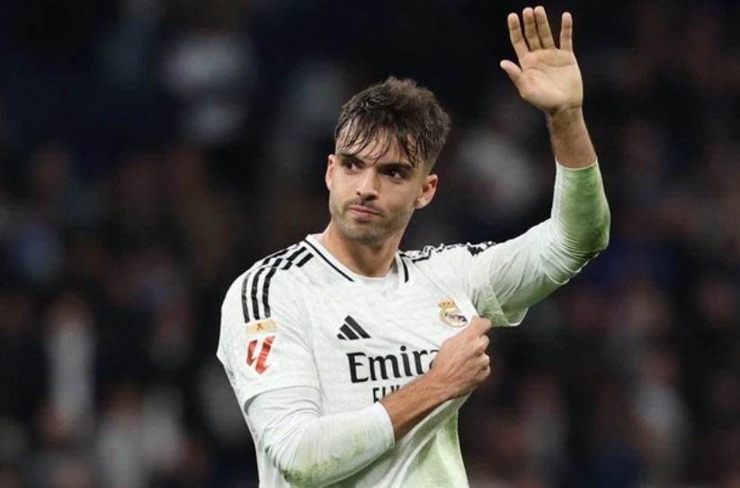 Real Madrid đổi thái độ với Asencio