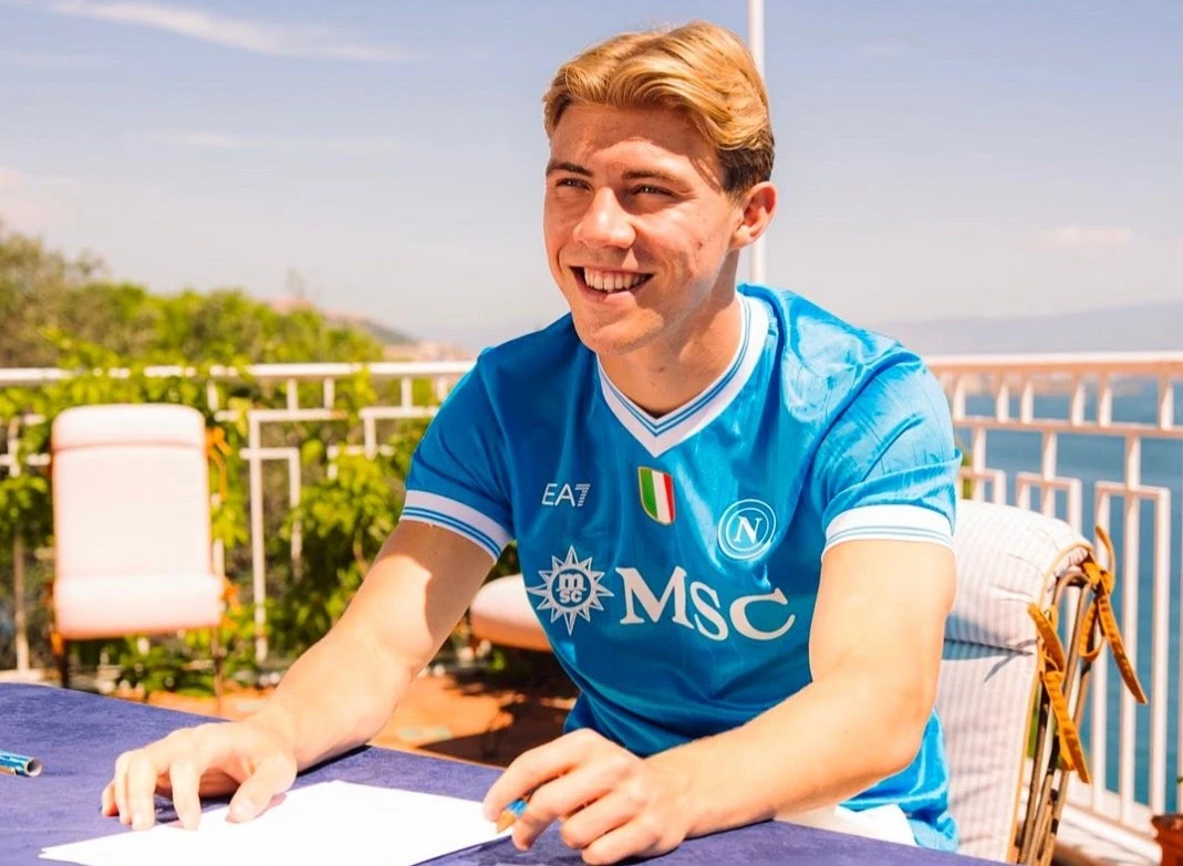 Hojlund đánh giá thấp 'bom tấn' của MU