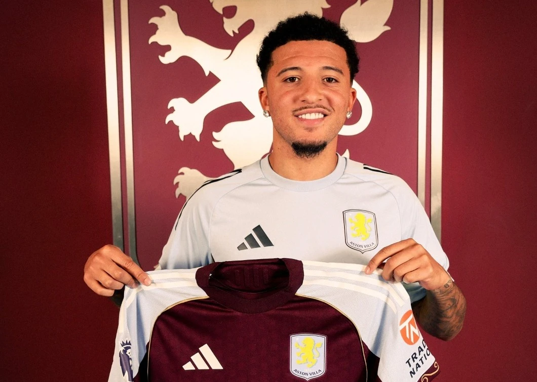 Người 'giúp' MU tống khứ Sancho