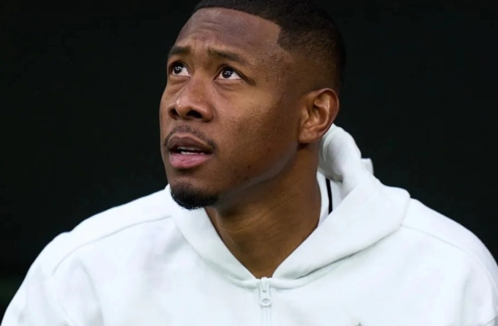 Alaba khiến Real khó xử