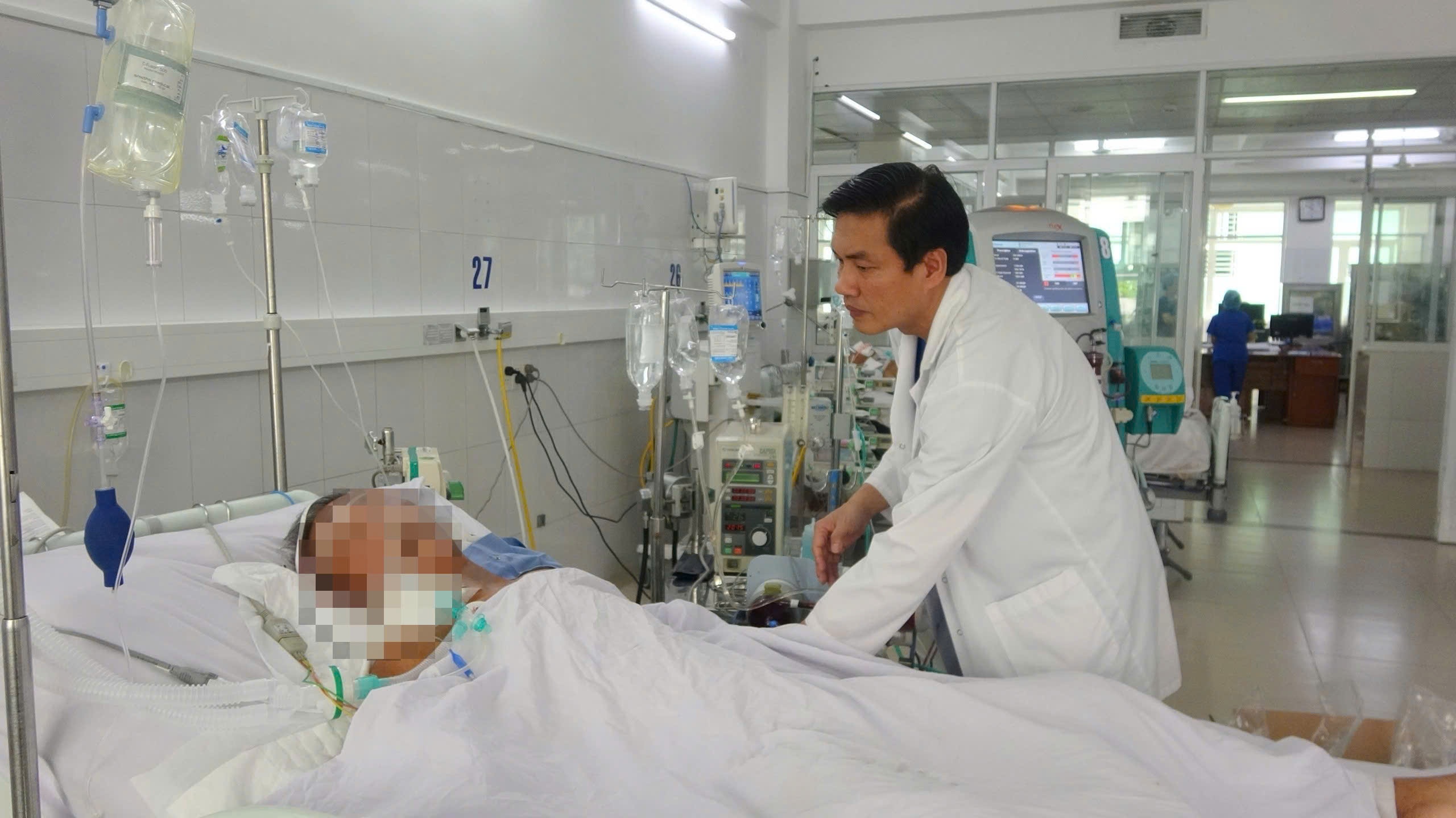 Kỳ tích hồi sinh trong phòng ICU Đà Nẵng những ngày Tết Độc lập