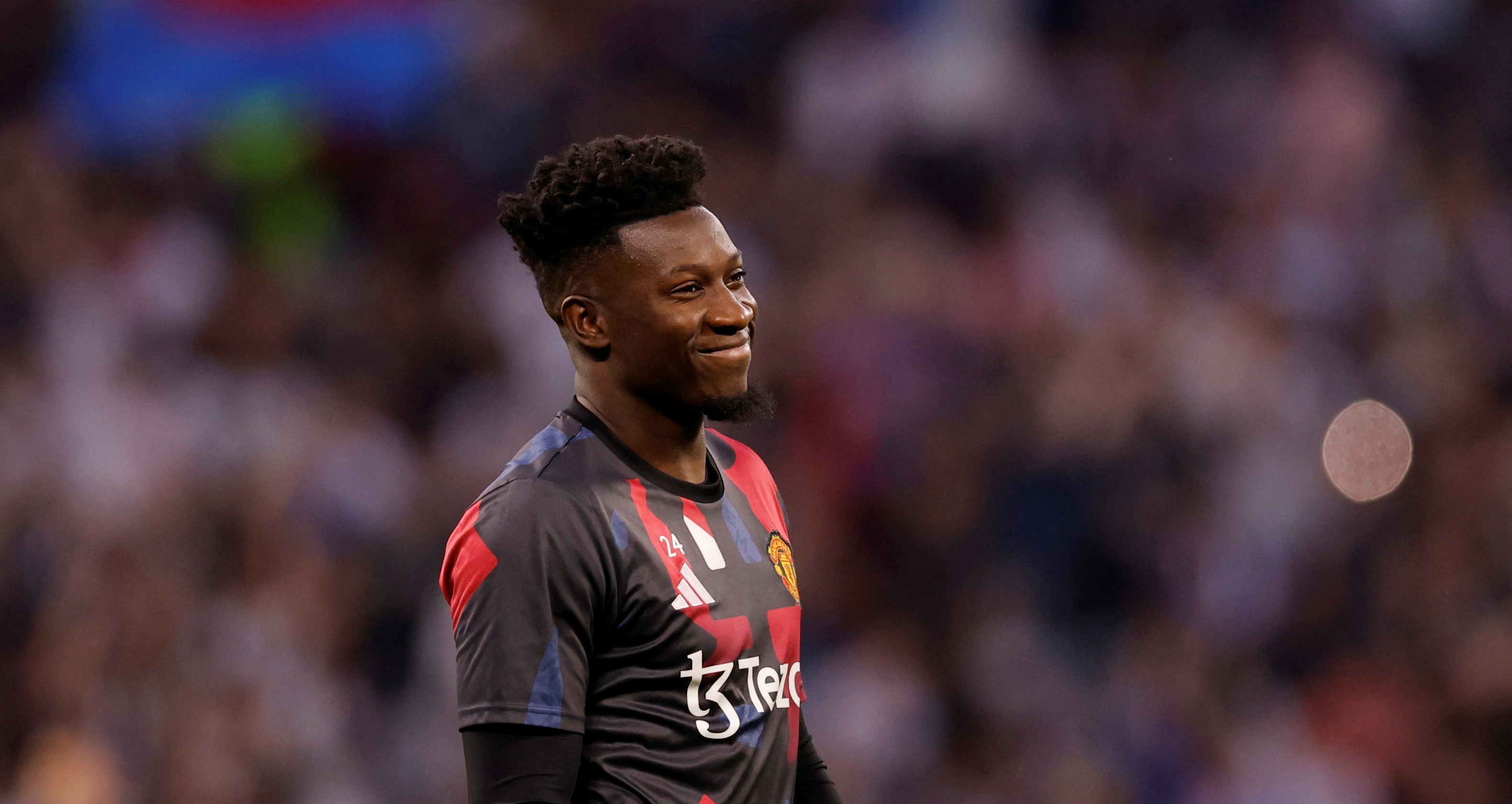 Onana gây bất ngờ cho MU