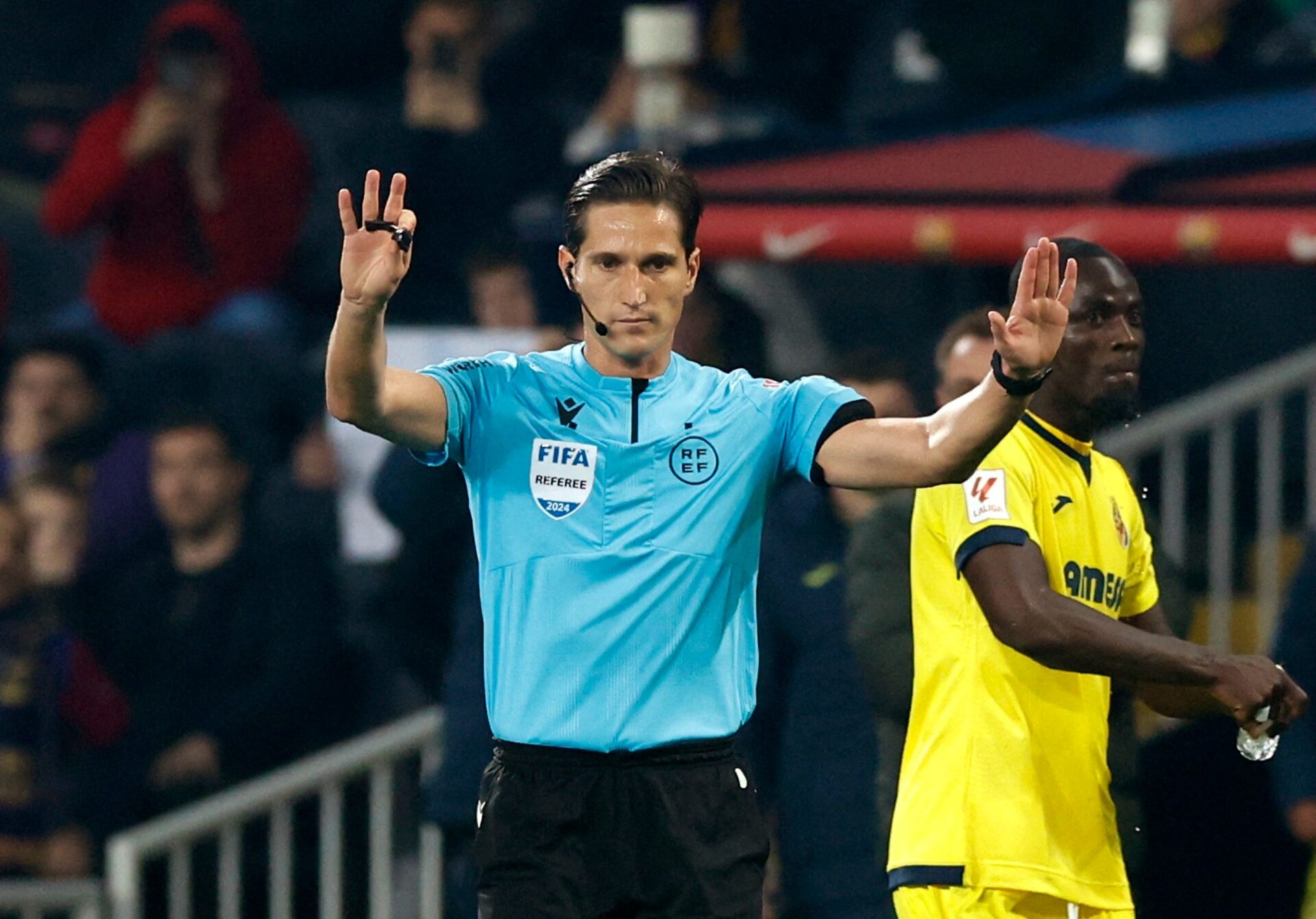 Bước ngoặt chưa từng có trong lịch sử bóng đá Tây Ban Nha