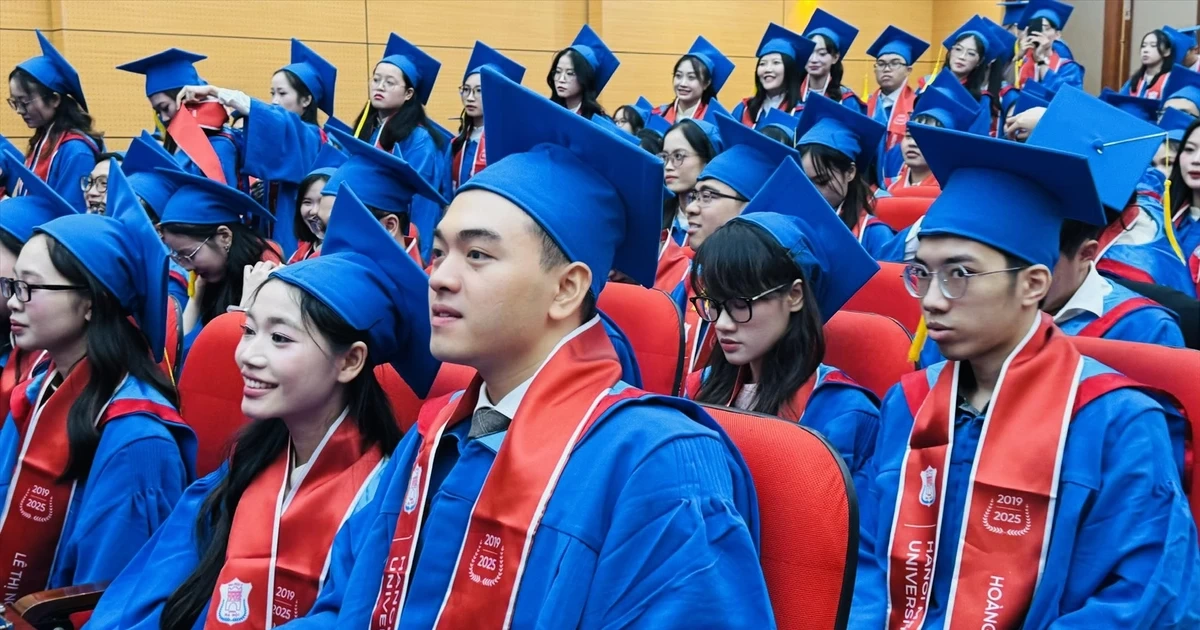 Vì sao loạt trường tốp đầu xét tuyển bổ sung?