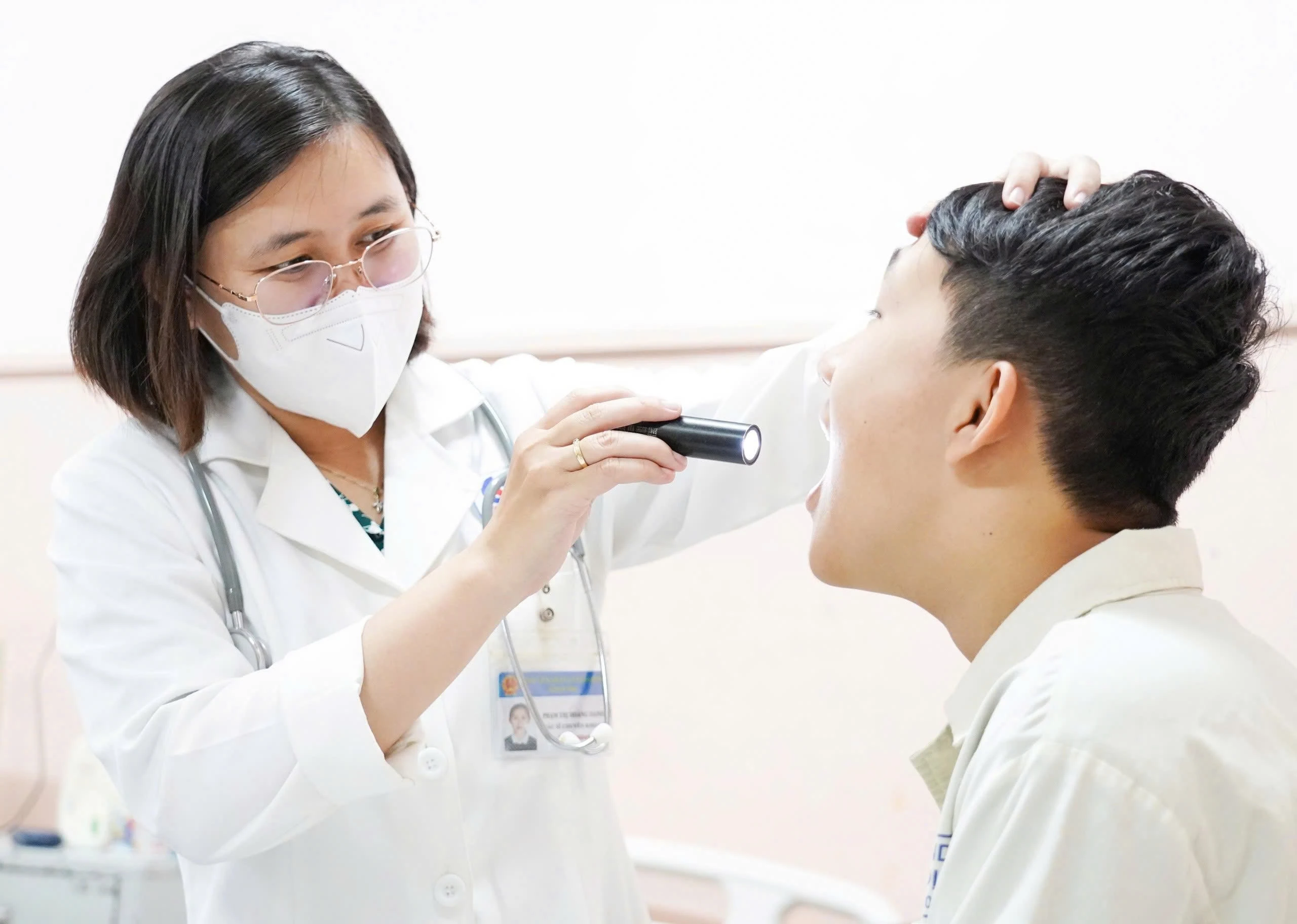 TPHCM: Một mùa cao điểm bệnh bắt đầu, nhiều trẻ nhập viện