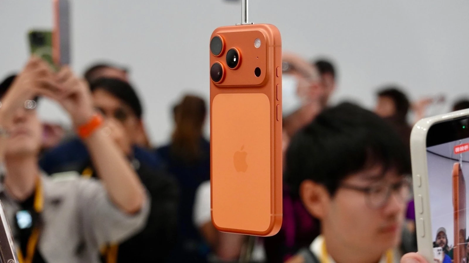 Apple có thể sản xuất 100 triệu iPhone 17