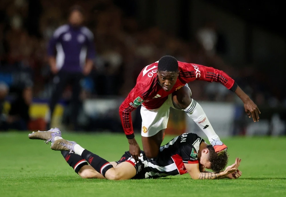 Amorim thách thức Mainoo