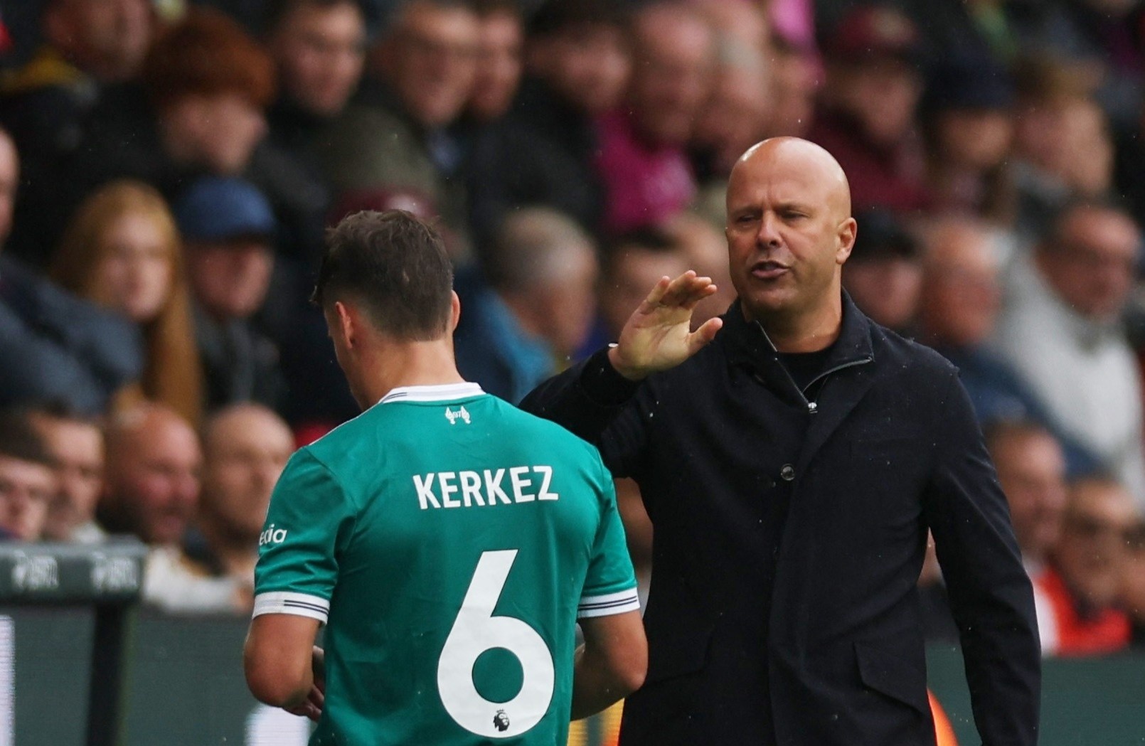 Phút 'tàn nhẫn' của HLV Liverpool