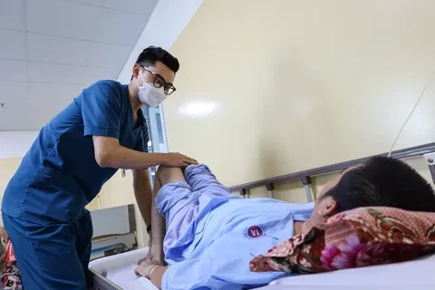 Căn bệnh không lời cảnh báo 'quật ngã' sức trẻ người Việt