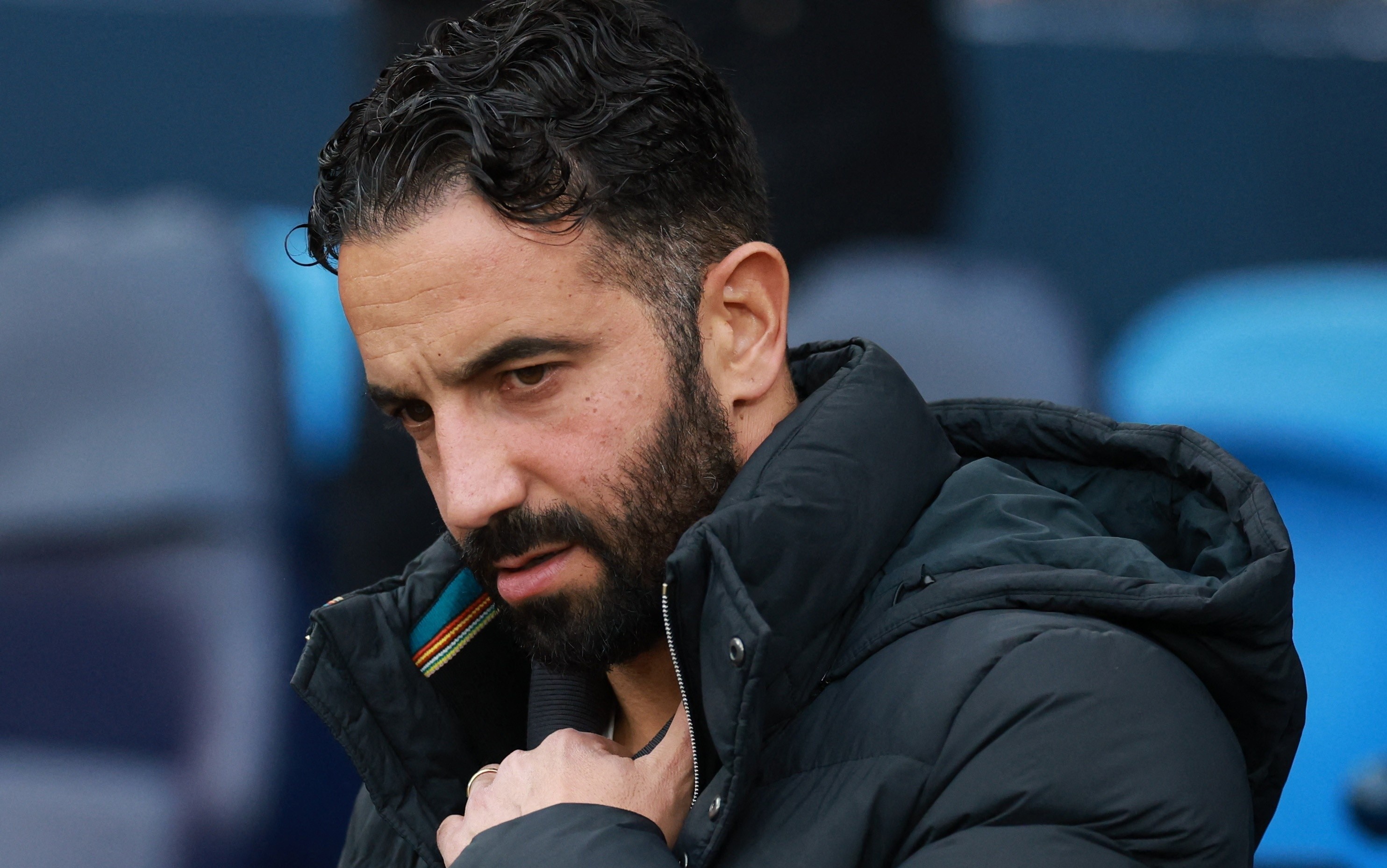 MU hỗn loạn từ chiến thuật đến tinh thần