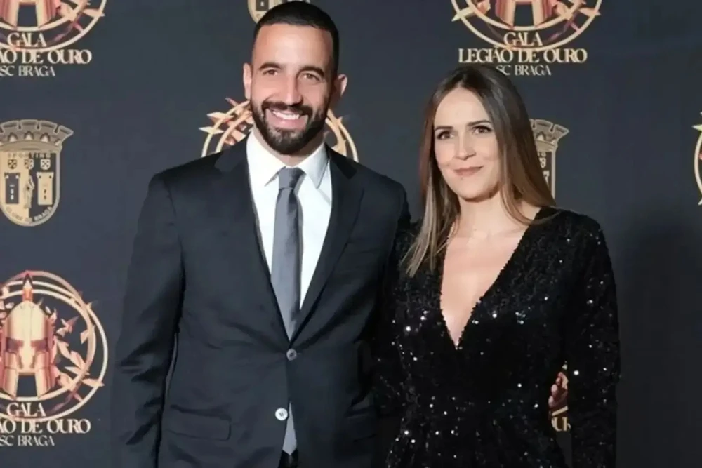 Chỉ vợ của Amorim mới cứu được Man Utd