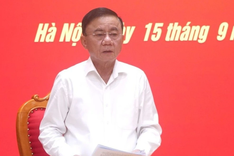 Công bố quyết định của Bộ Chính trị, Ban Bí thư về công tác cán bộ