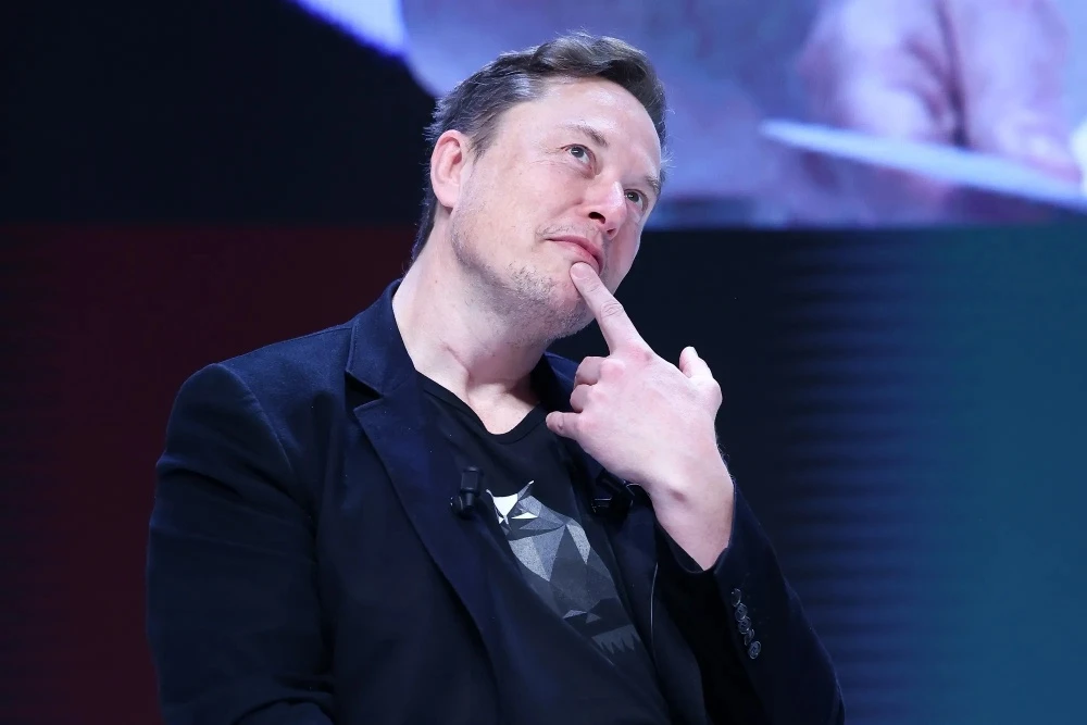 Lý do Elon Musk nhận lương 1.000 tỷ USD