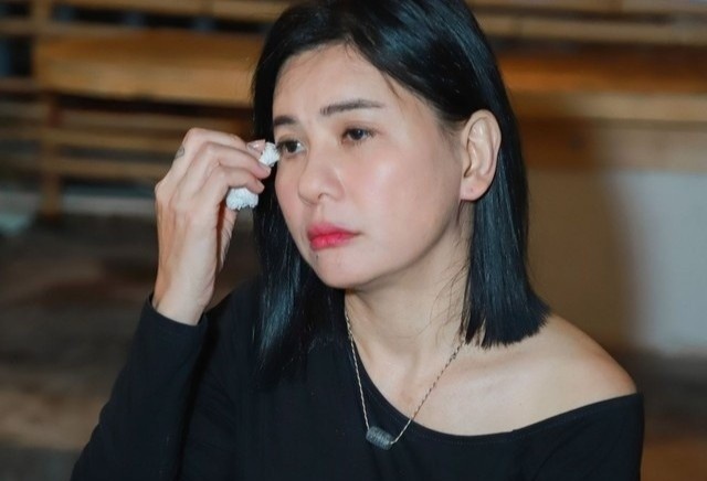 Cát Phượng đáp trả, nhà sản xuất tuyên bố dùng pháp lý giải quyết