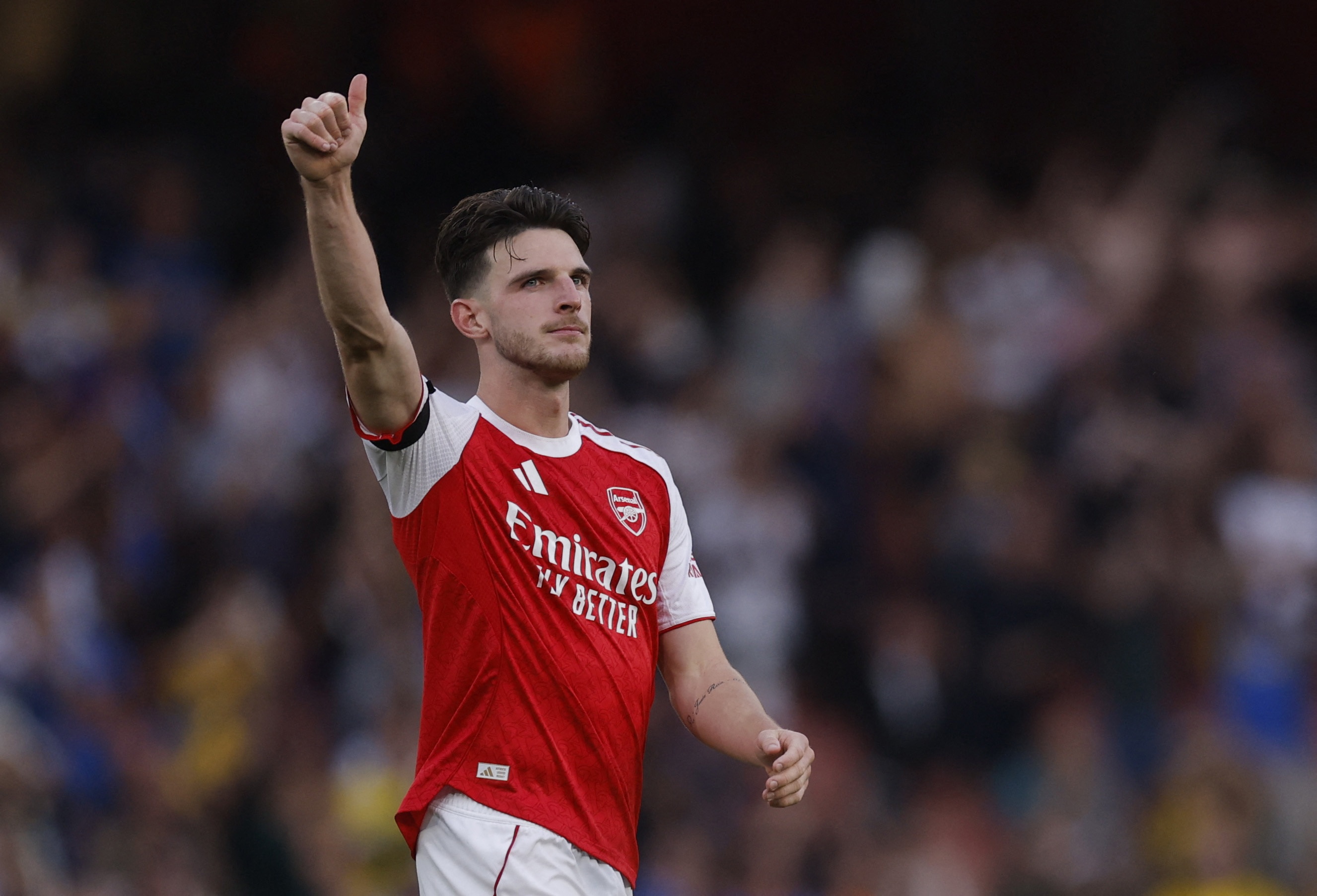 Rice dẫn dắt Arsenal, để lại khoảng trống ám ảnh MU