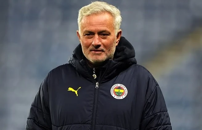 Mourinho chốt bến đỗ mới