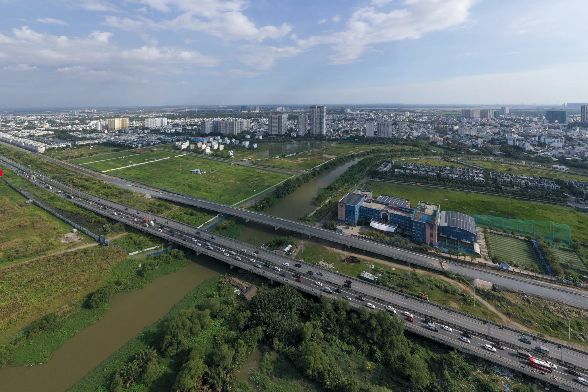 TP.HCM kiến nghị gỡ vướng giá đất cho 100 dự án