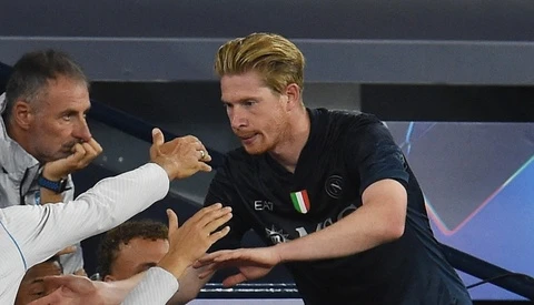 Quyết định gây phẫn nộ của Napoli dành cho De Bruyne