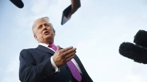 Ông Trump bất ngờ thay đổi thái độ về xung đột Nga - Ukraine