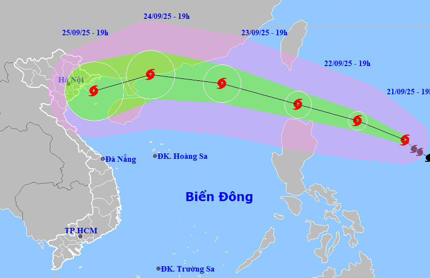 Bão Ragasa đã mạnh lên cấp 13