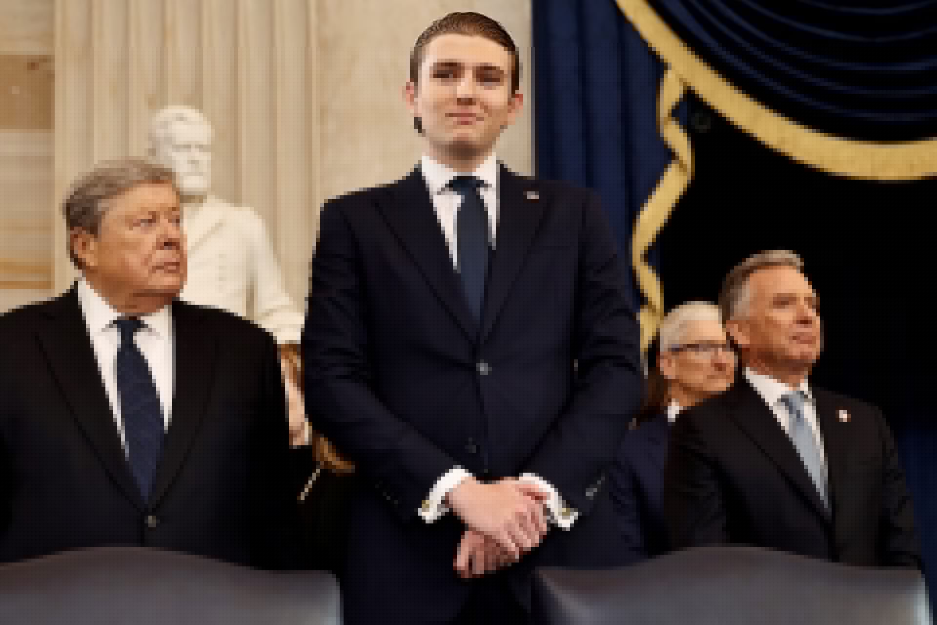 Quyết định bất ngờ của Barron Trump