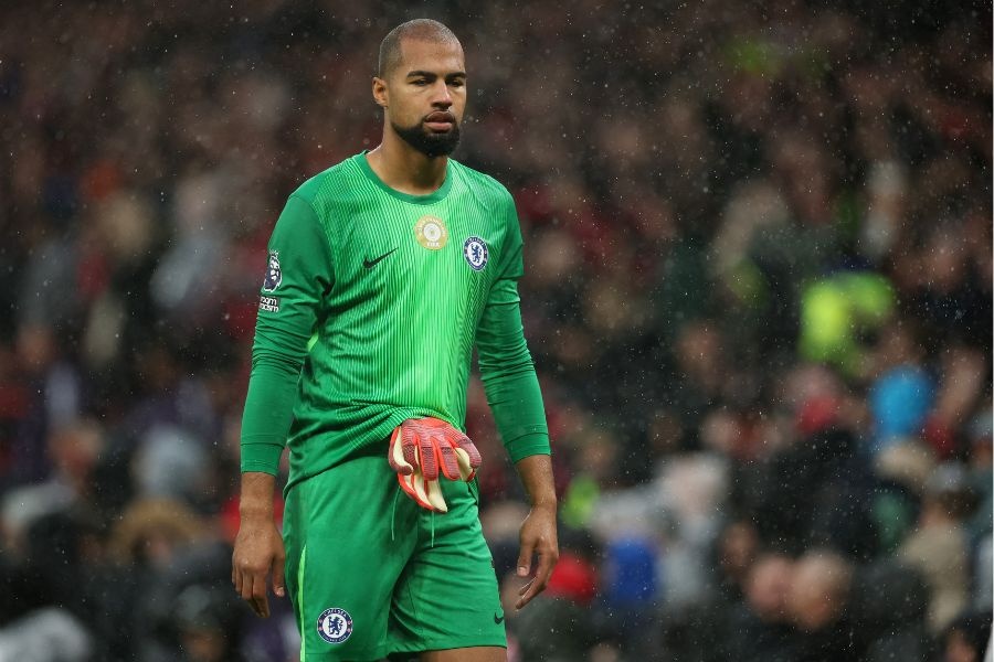 Tội đồ của Chelsea xin lỗi