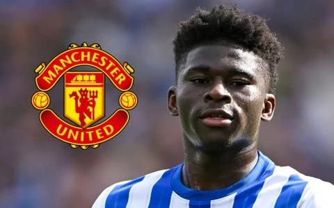 Mục tiêu chuyển nhượng số một của MU sa sút khó tin