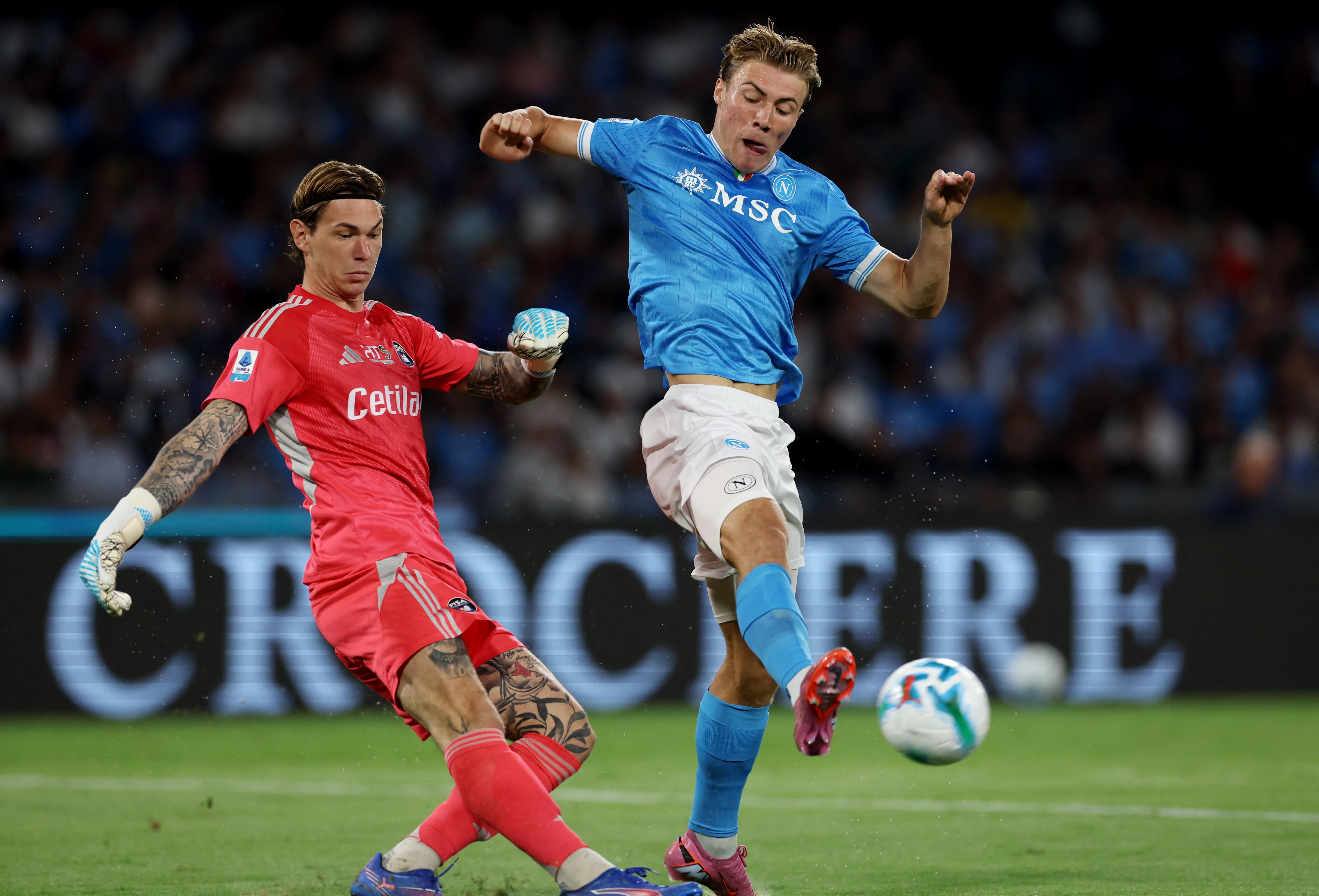 Hojlund tiếp tục gây ấn tượng