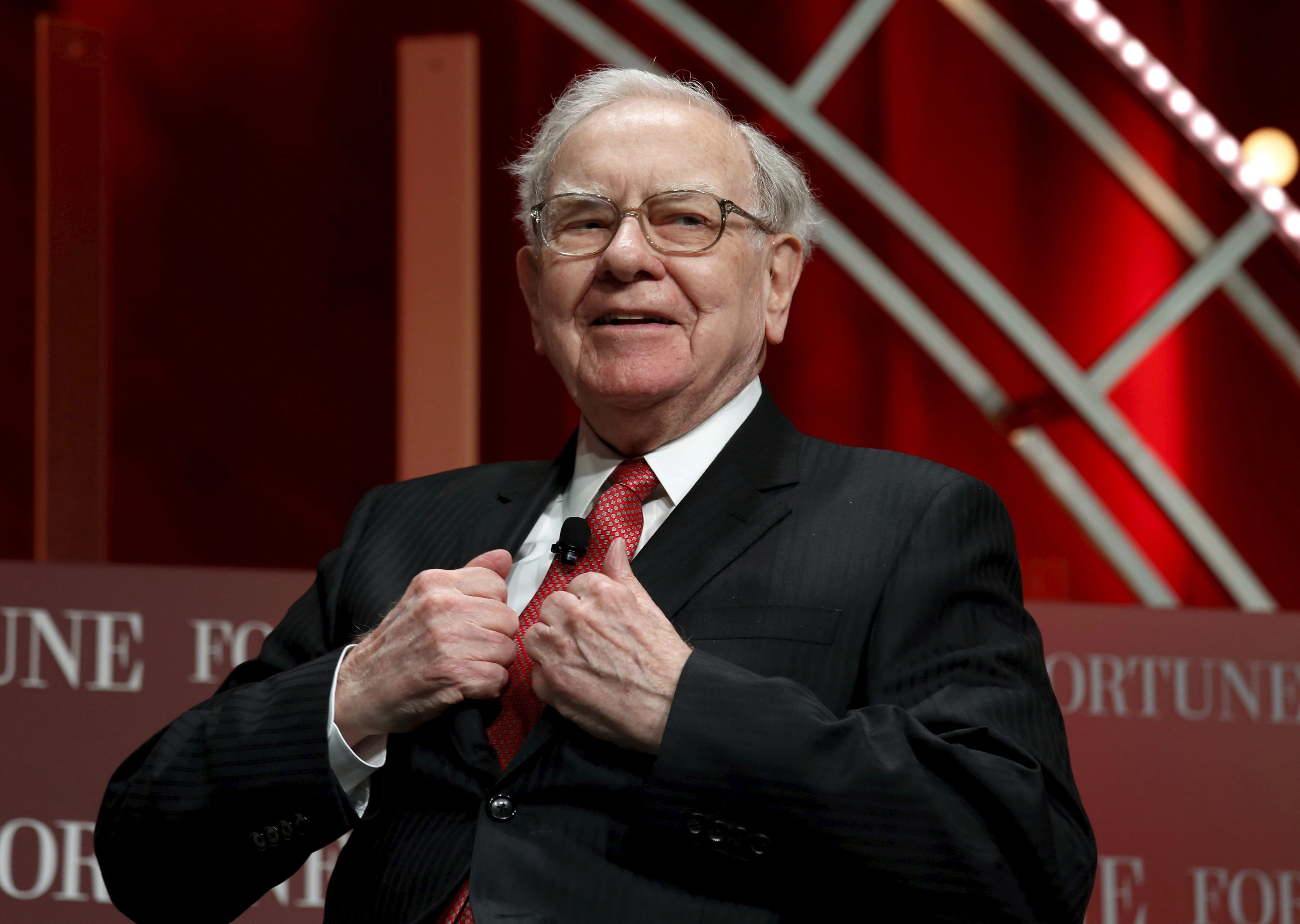 Tập đoàn của tỷ phú Warren Buffett thoái vốn khỏi hãng xe điện BYD