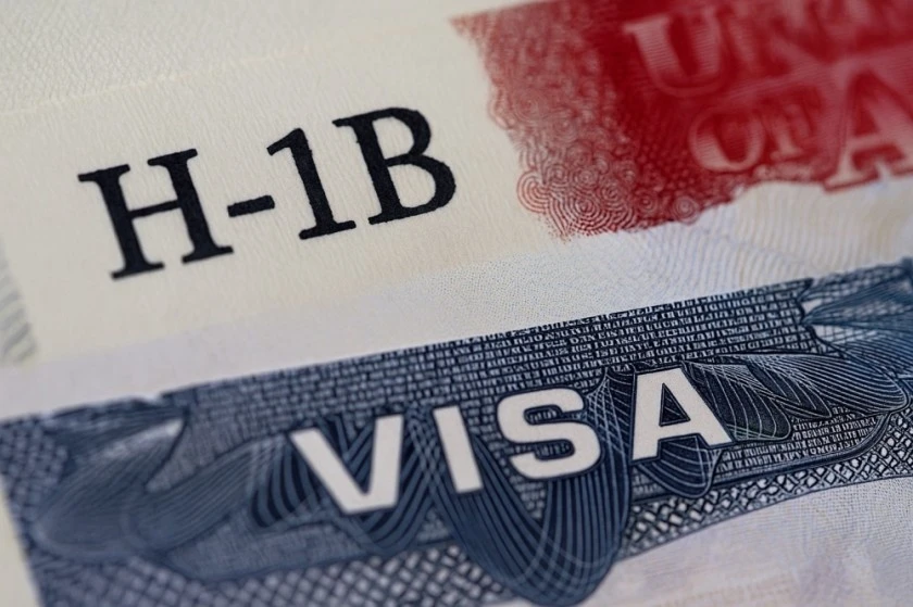 Visa H-1B là gì và ông Trump đang thay đổi ra sao?