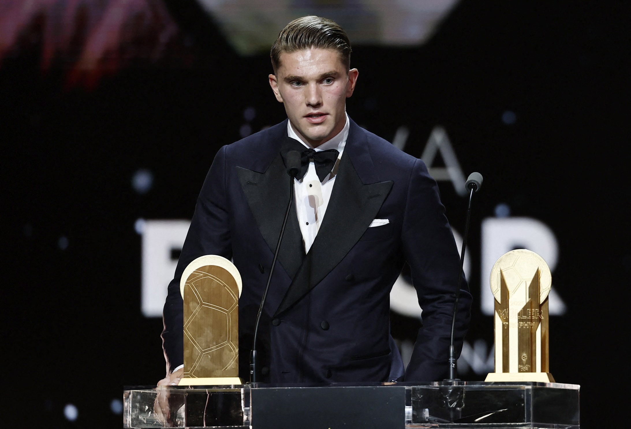 Vì sao Gyökeres vượt Mbappe để giành danh hiệu Gerd Muller?