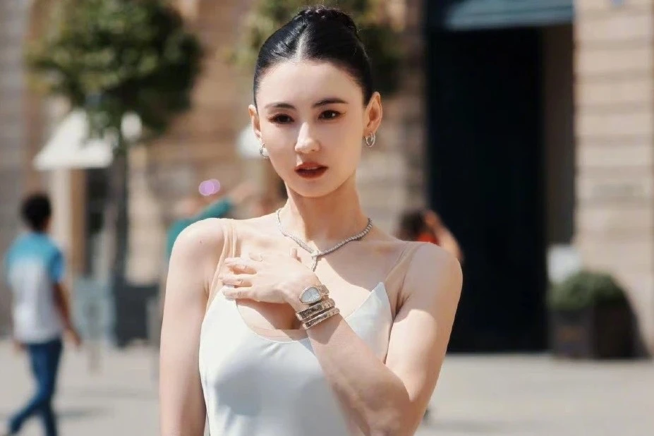 Hình ảnh cá tính của Trương Bá Chi