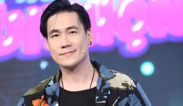 Khánh Phương xin lỗi