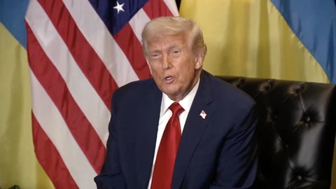 Ông Trump: NATO nên bắn hạ máy bay Nga vi phạm không phận của khối