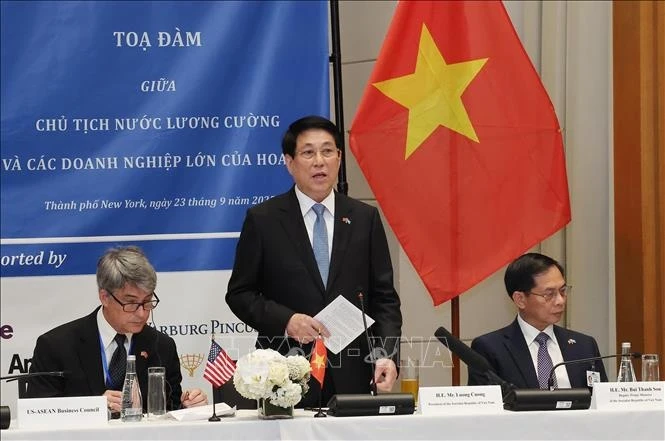 Chủ tịch nước kêu gọi doanh nghiệp Mỹ đầu tư lớn hơn tại Việt Nam