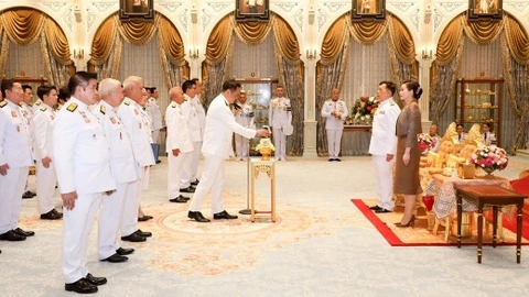 120 ngày thử lửa của Thủ tướng Thái Lan