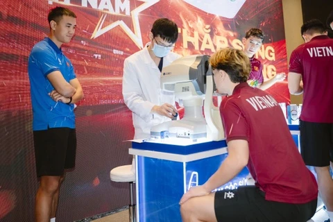 Rohto-Mentholatum tạo động lực cho U22 Việt Nam trước SEA Games 33