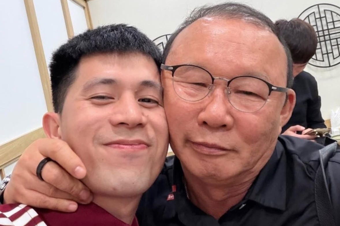 HLV Park Hang-seo hội ngộ dàn tuyển thủ Việt Nam