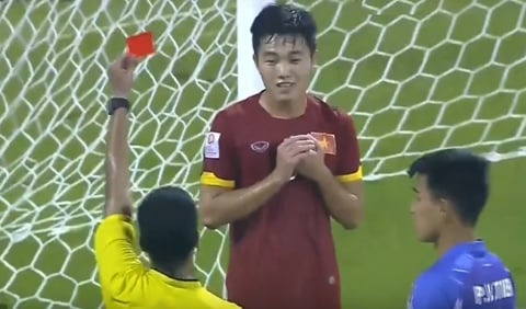 Bức ảnh U23 Việt Nam thua UAE 10 năm trước viral trở lại