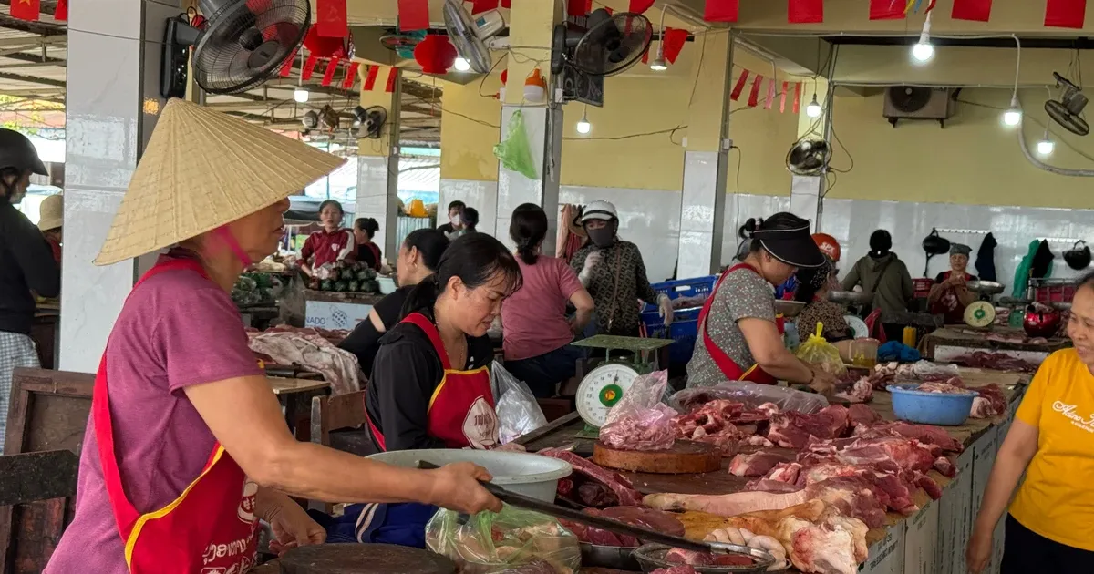 Có hay không việc 'thả nổi' kiểm dịch 90% thịt heo ở Quảng Trị?