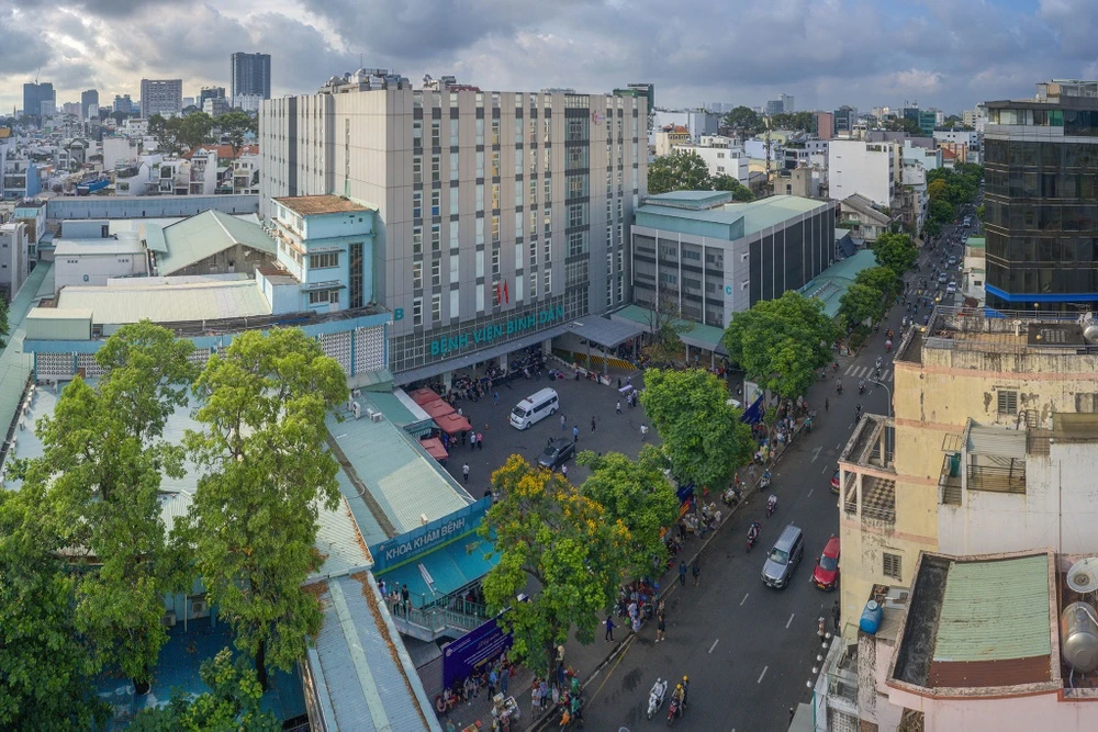 Cận cảnh khối nhà trăm tỷ của bệnh viện ngoại khoa hàng đầu TP.HCM