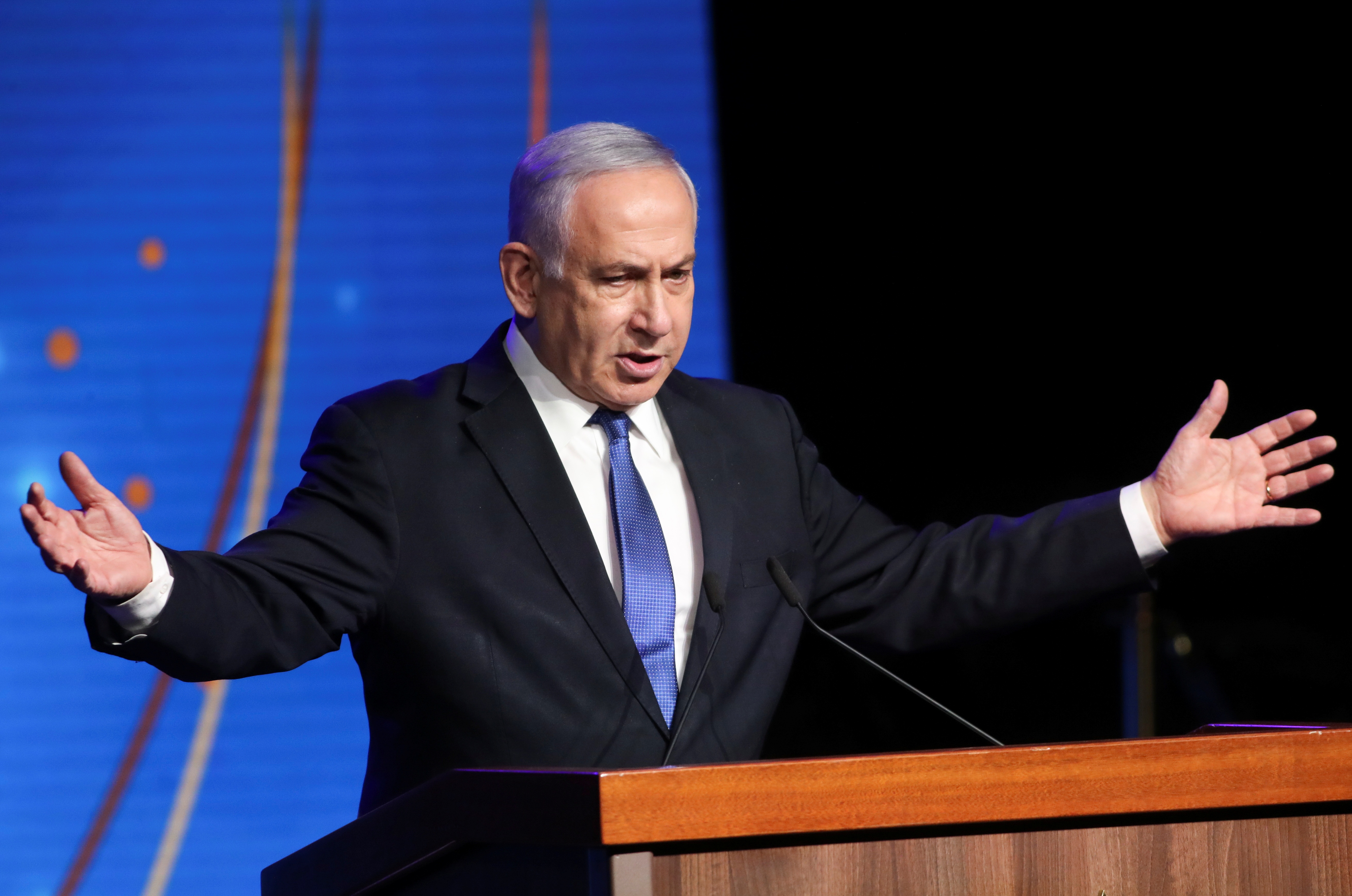 Ván cờ đầy toan tính của ông Netanyahu