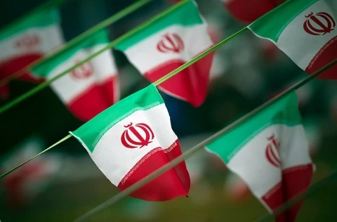Iran học cách ra đòn kiểu Trump