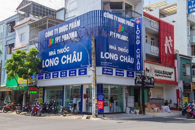 Nhà thuốc Long Châu tiếp tục là 'gà đẻ trứng vàng' cho chủ FPT Shop